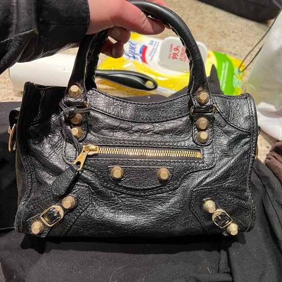 (SOLD) Balenciaga Mini City with gold hardware - Picture 2 of 12